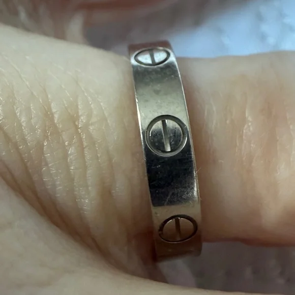 Cartier Love Ring small 18k white gold. - Picture 6 of 6